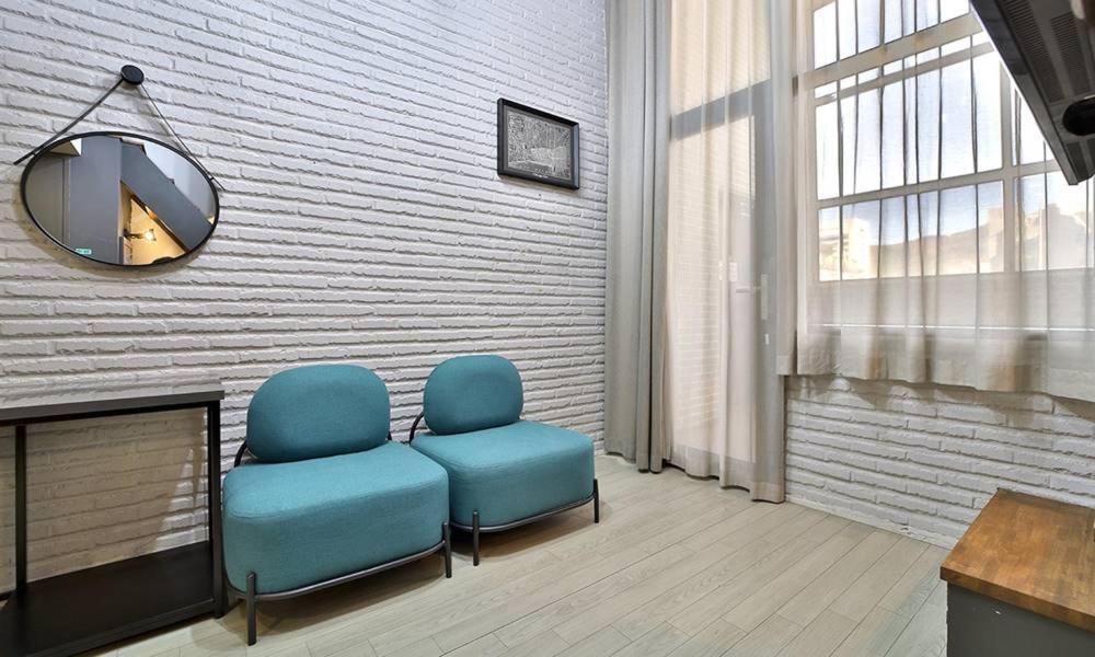 Seomyeon Hound Hotel 1St Street Busan Bilik gambar